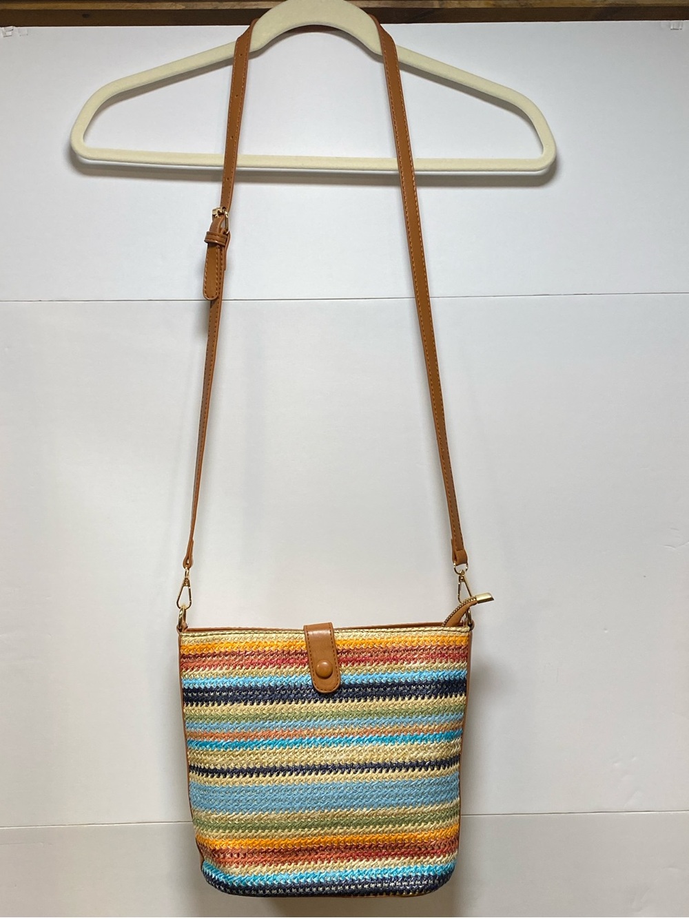 Multicolor Straw Purse, Long Strap, Faux Gold Accents, Perfect For WK Shopping